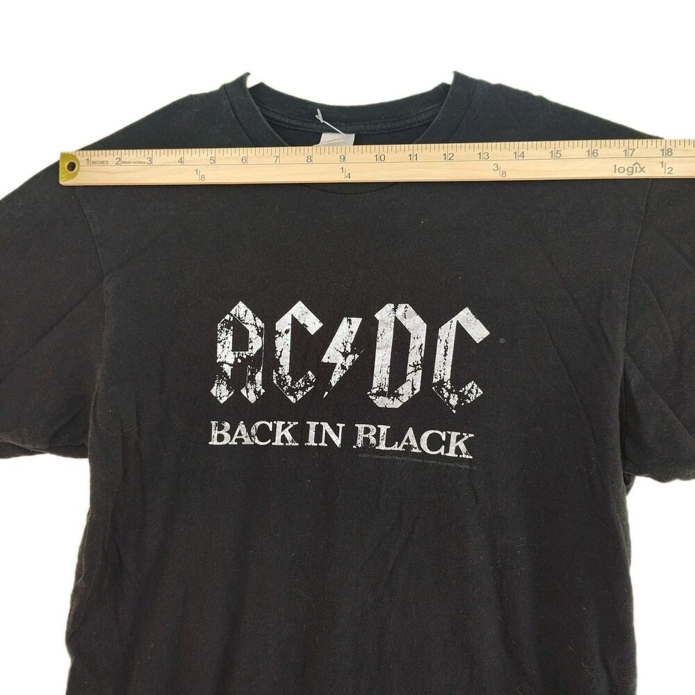 ACDC Back in Black t-shirt, men's medium, shiny print, black, C logo - Picture 3 of 8